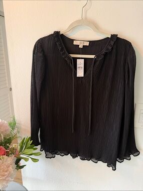 LOFT Black Pleated Ruffle-Neck Long Sleeve Top